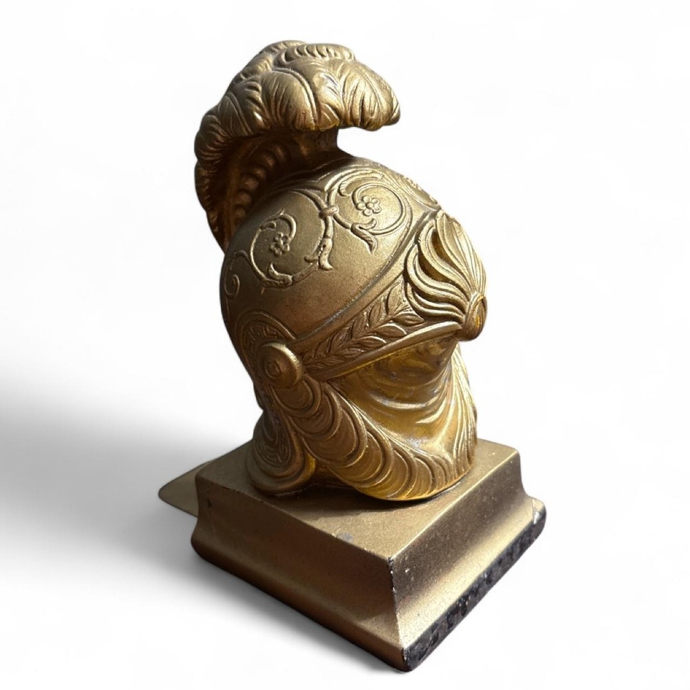 Vintage Borghese Roman/Greek helmet bookend featuring a gold-gilt finish